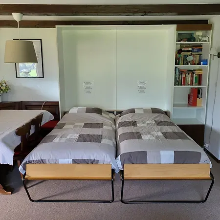 In Hus Signal Met Prachtig Uitzicht Op De Bergen